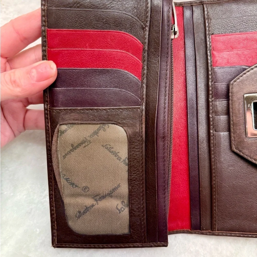 SALVATORE FERRAGAMO Gancini Monogram Embossed Logo Leather‎ 2-Tone Long Wallet
